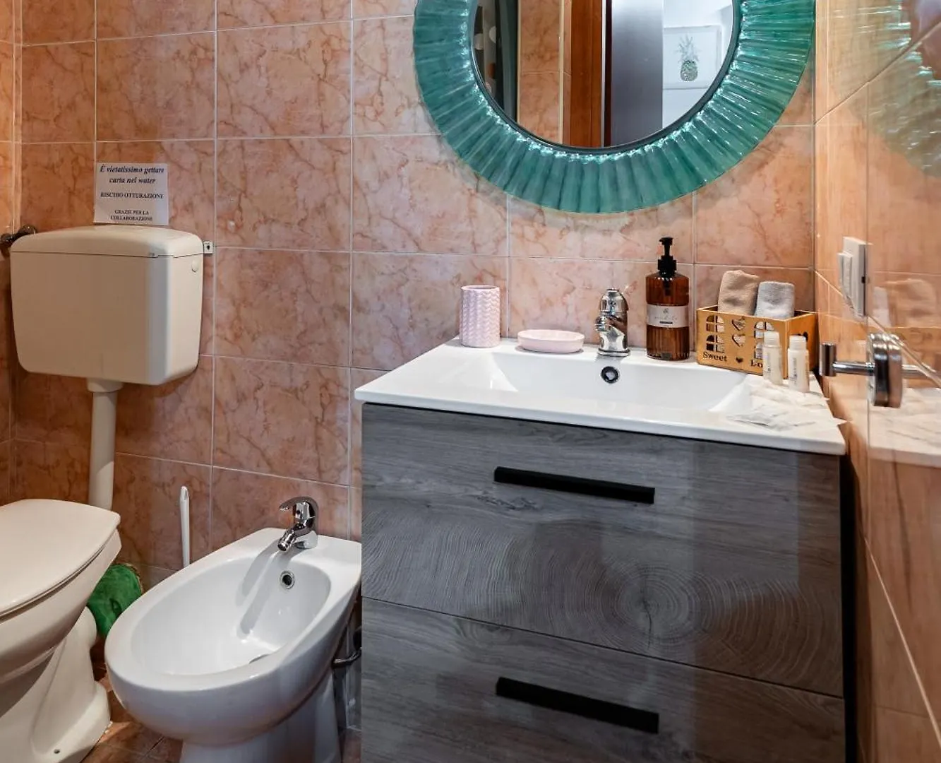 La Rocca Apartment Of Ballaro Palermo 0*,  Italien